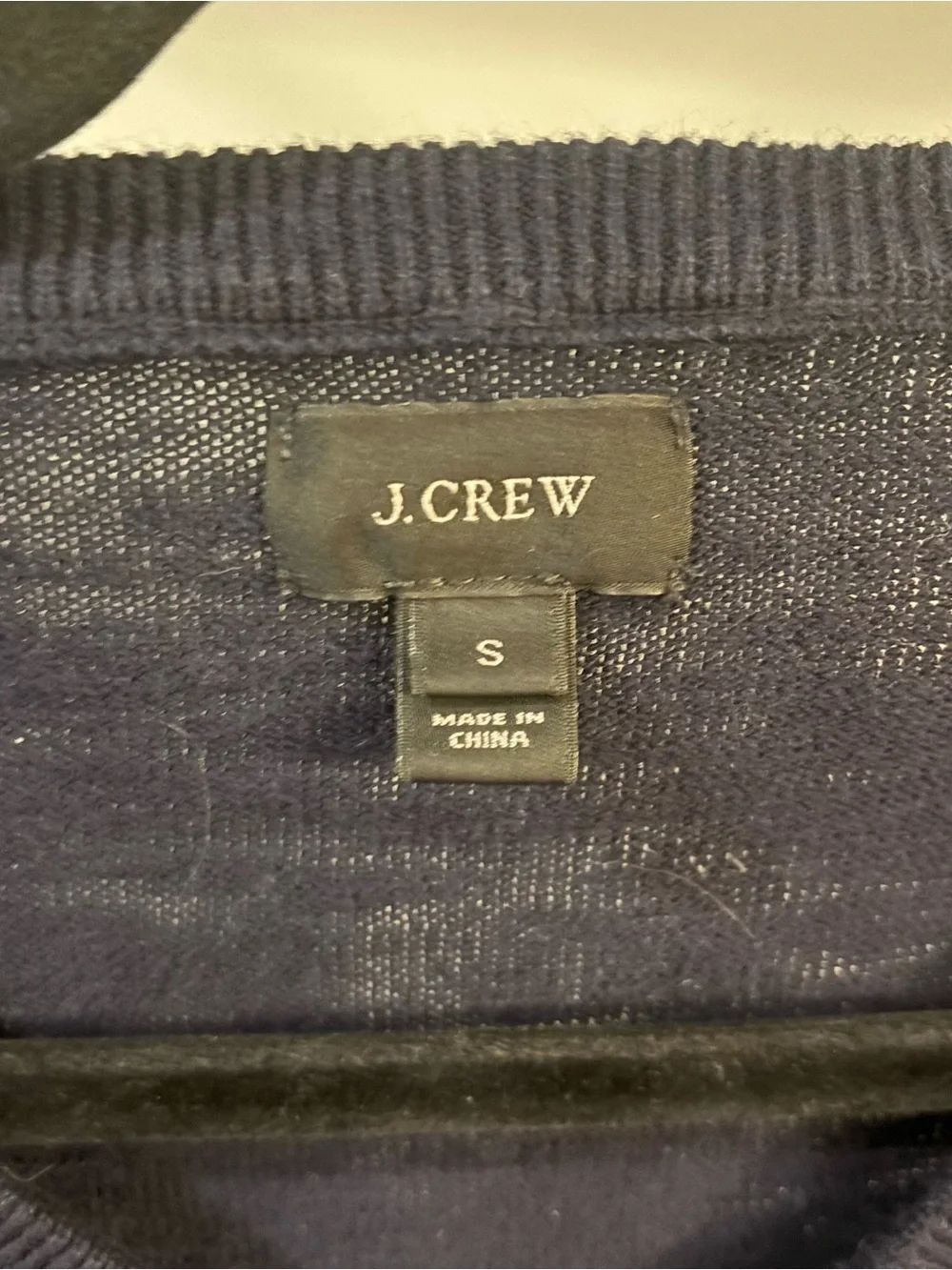 J. Crew Men's V-Neck Sweater in Navy size small